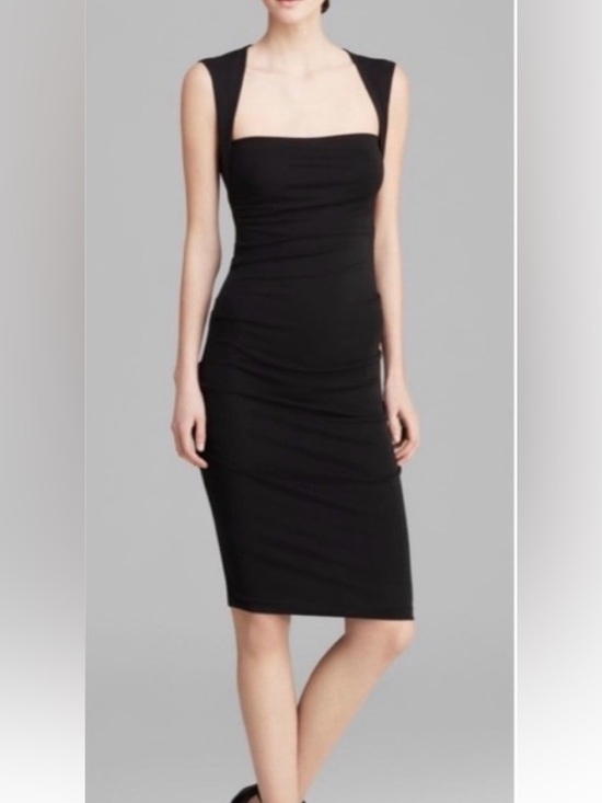 Nicole Miller Dresses & Skirts - Nicole Miller Square Neck Open Back Dress Size 6